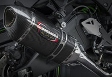 Load image into Gallery viewer, YOSHIMURA EXHAUST RACE ALPHA-T 3QTR SLIP-ON SS-CF-CF 141824M220