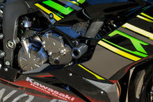 Load image into Gallery viewer, SHOGUN PR/FRAME SLIDERS BLACK KAWASAKI 750-4459