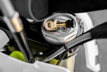 Load image into Gallery viewer, WORKS AIR FORK EZ FILL 26-358