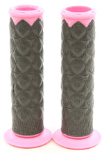 Load image into Gallery viewer, SPIDER SLR SLIM LINE GRIPS PINK/BLACK SLR P/B