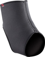 Load image into Gallery viewer, EVS AS06 ANKLE SUPPORT SM AS06BK-S
