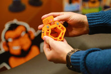 Load image into Gallery viewer, TRU TENSION LASER MONKEY CHAIN ALIGNMENT TOOL 14