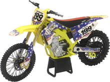 Load image into Gallery viewer, NEW-RAY REPLICA 1:12 RACE BIKE SUZUKI RMZ450 YELLOW(PASTRANA) 57993
