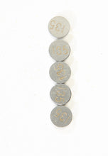 Load image into Gallery viewer, K&amp;L VALVE SHIMS 1.35MMX7.5MM 5/PK 13-6726