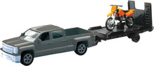 Load image into Gallery viewer, NEW-RAY REPLICA 1:43 TRK/TRAILER/BIKE CHEVY SILVER/BIKE ORANGE 19535A