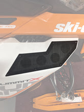 Load image into Gallery viewer, 2 COOL TOP SIDE PANEL VENTS S-D GEN4 TOP SIDE PANEL SK-450