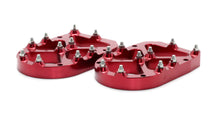 Load image into Gallery viewer, FLO MOTORSPORTS PRO SERIES FOOT PEG RISERS RED 13MM FPEG-790R