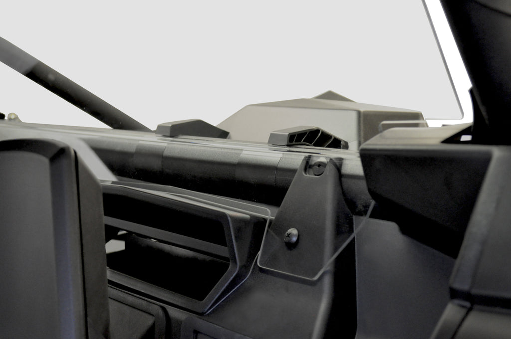 SPIKE REAR WINDSHIELD CLR CAN 77-2300-R