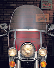 Load image into Gallery viewer, NATIONAL CYCLE HERITAGE BEADED WINDSHIELD RED ADJUSTABLE WINDOW N2231
