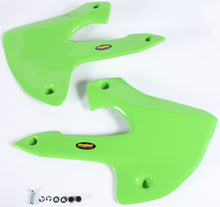 Load image into Gallery viewer, MAIER RADIATOR SCOOPS GREEN 578513