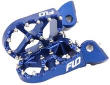 Load image into Gallery viewer, Flo FPEG-792 Pro Series Footpegs for Honda CRF150/250/450 &amp; Kawasaki KX250/450